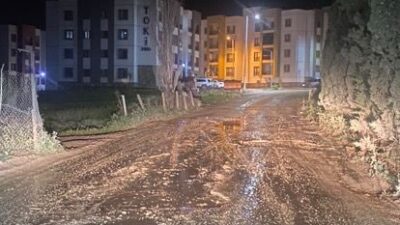 Seferihisar’ın en temel sorunu, her geçen gün artan yol şikayetleriyle