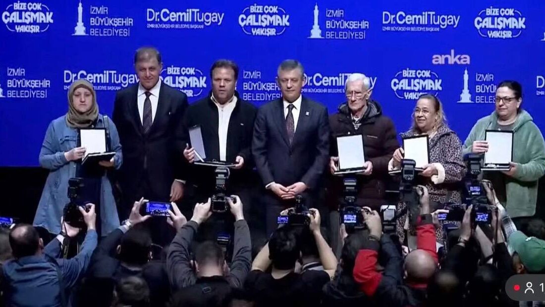 İzmir Büyükşehir Belediye Başkanı Cemil Tugay’ın göreve geldikten sonra kooperatif