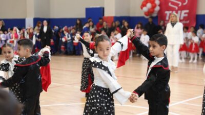 23 Nisan Ulusal Egemenlik ve Çocuk Bayramı, Seferihisar’da düzenlenen tören