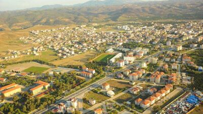 İzmir genelinde üç ilçeyi kapsayan imar uygulamasında en büyük düzenleme