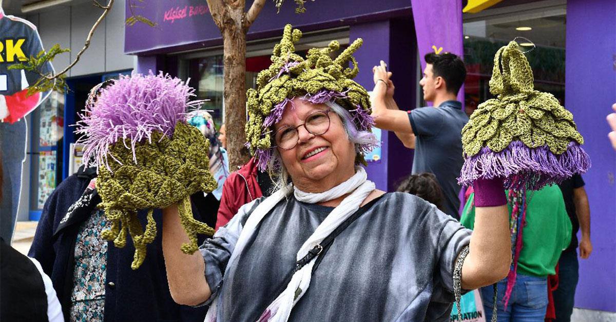 İzmir’in en bilinen gastronomi etkinliklerinden biri olan Urla Enginar Festivali,